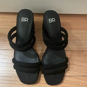 BP black suede strappy sandal heel